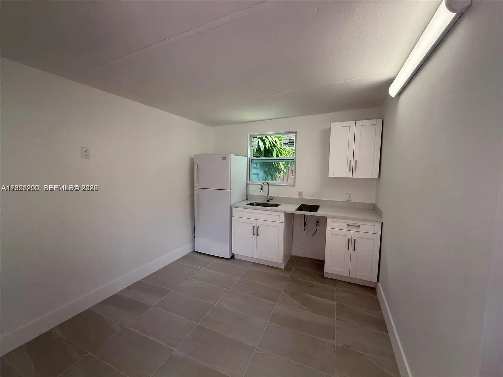 6765 SW 34th St # 1, Miami FL 33155