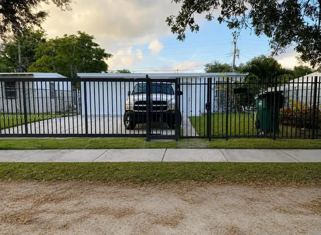2097 Rutland St, Opa-Locka FL 33054