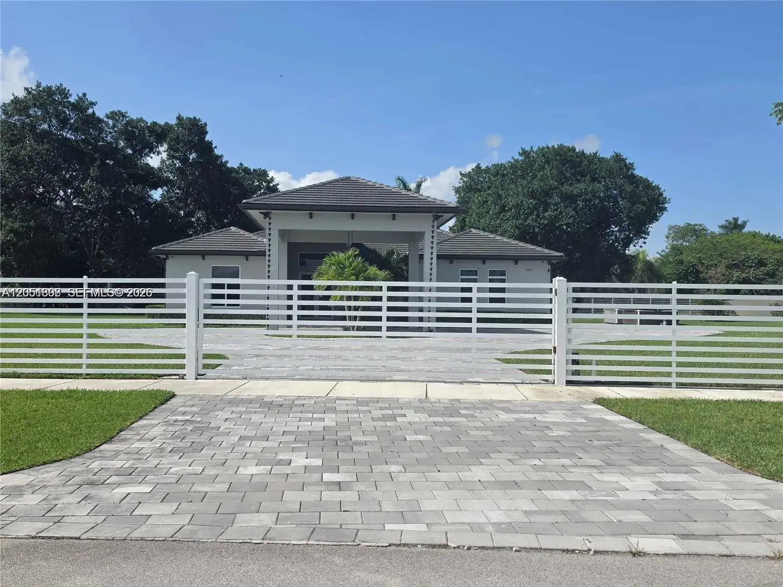17575 SW 280 TH ST, Homestead FL 33031 photo 2
