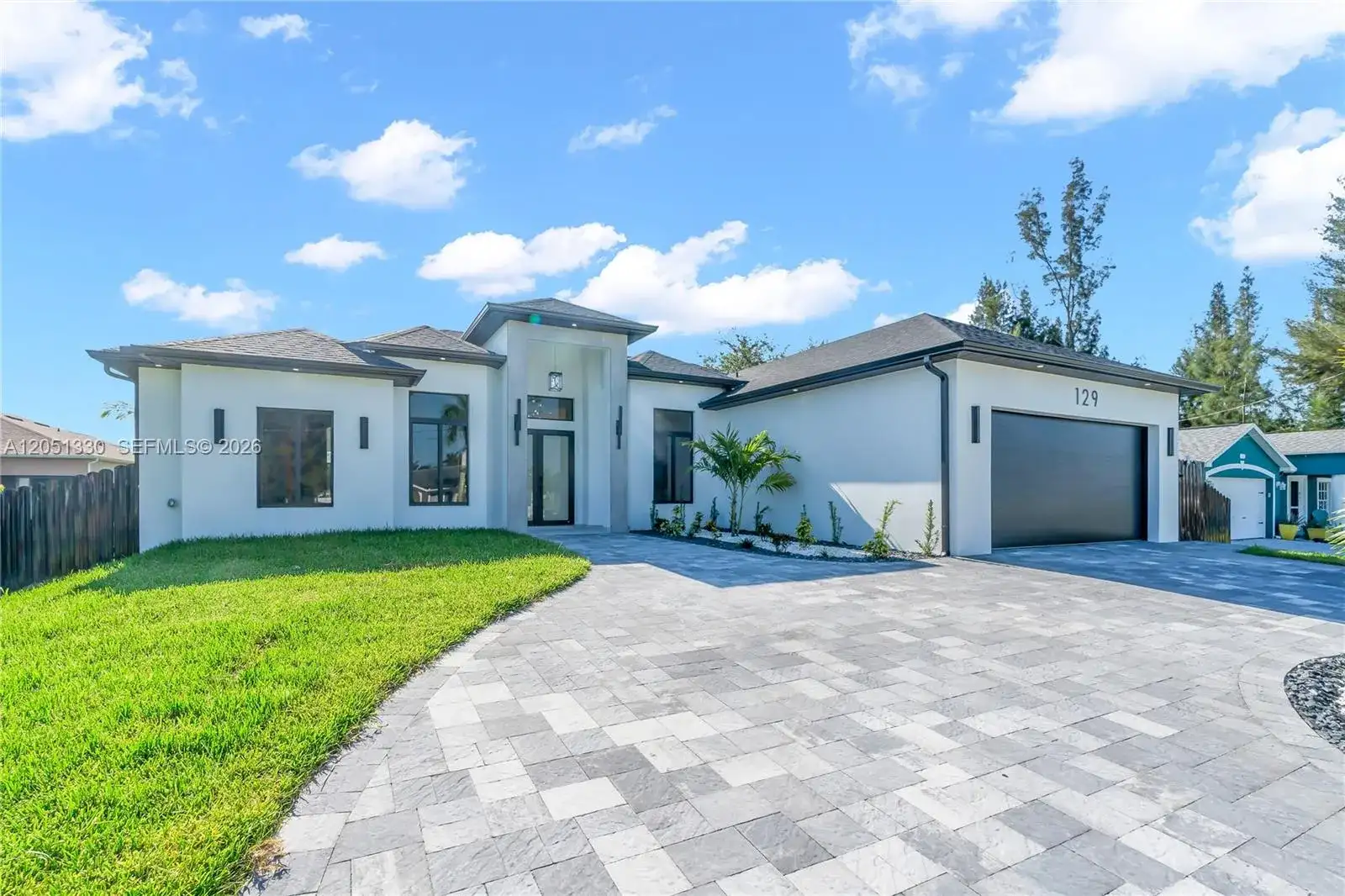 129 SW 34th ave, Cape Coral FL 33991 photo 2