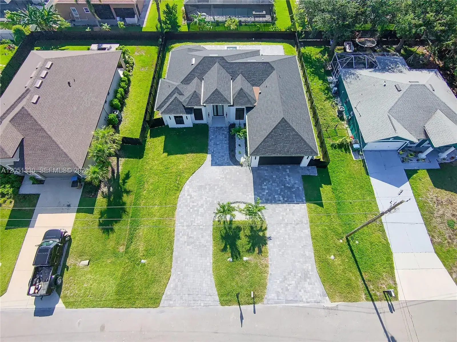 129 SW 34th ave, Cape Coral FL 33991 photo 3