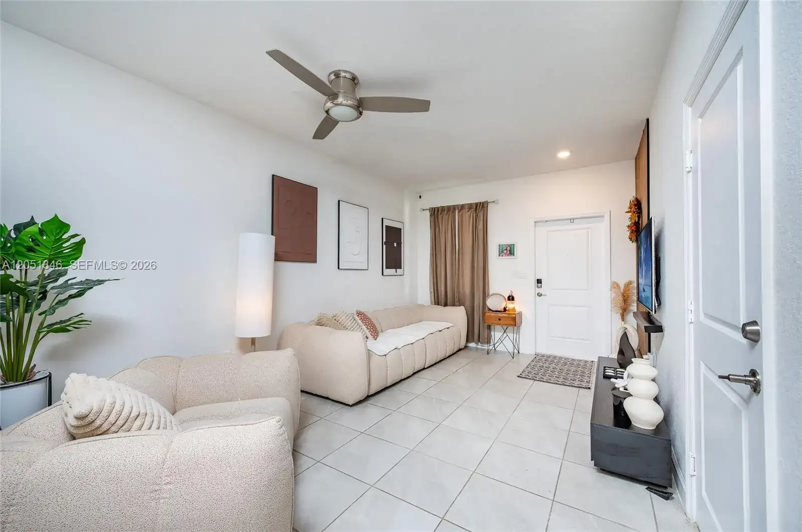 1116 SE 26th Ter, Homestead FL 33035 photo 3