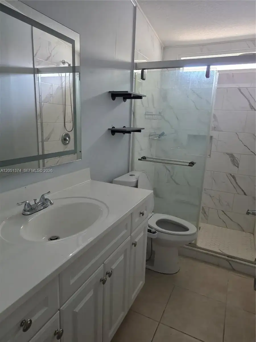19800 SW 180th Ave # 588, Miami FL 33187 photo 5
