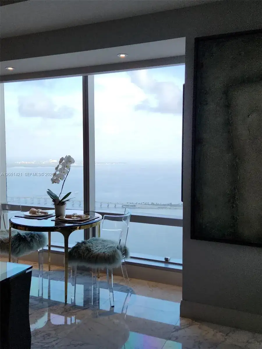 1425 Brickell Ave, Miami FL 33131 photo 4