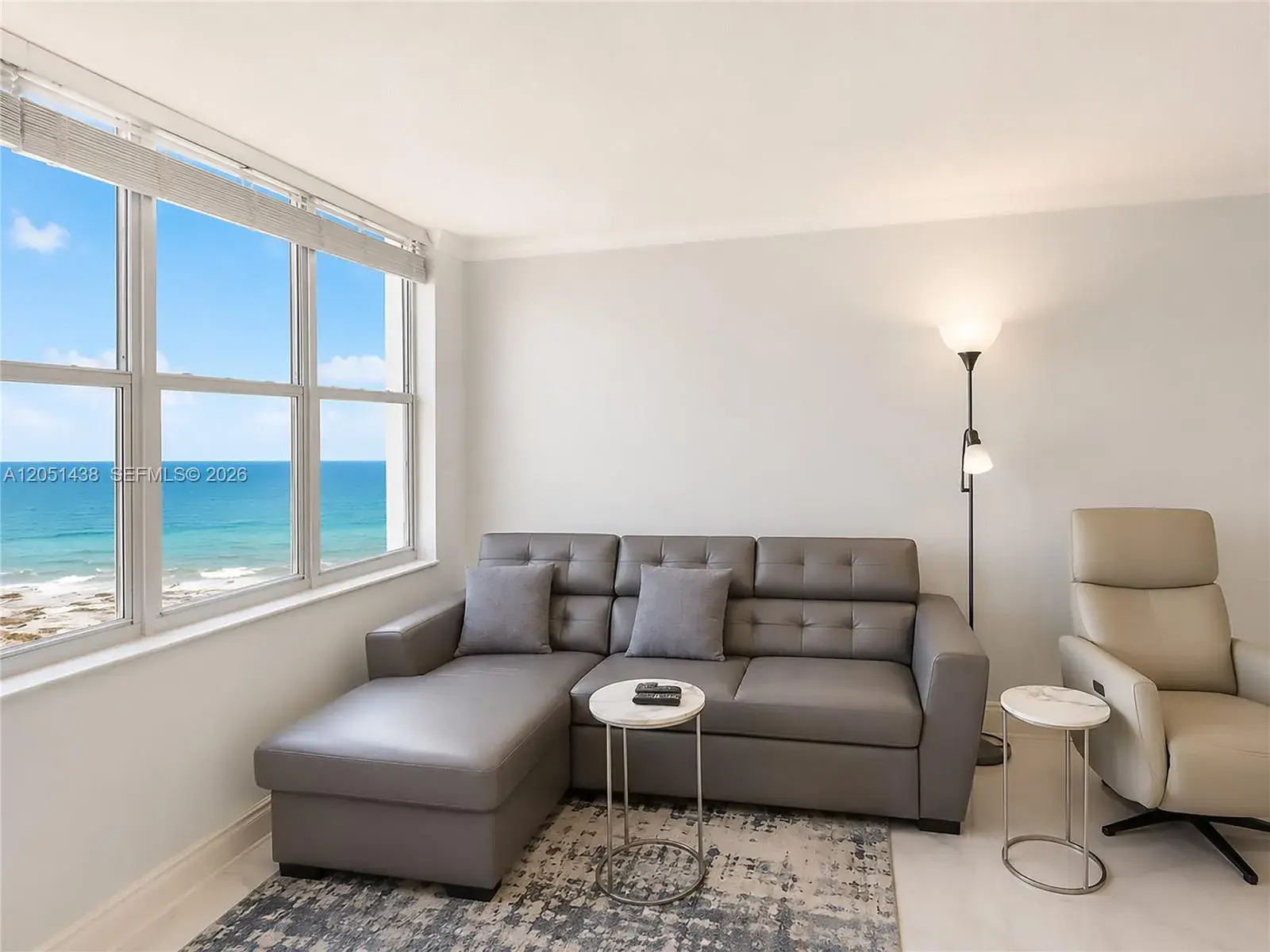 2201 S Ocean Dr # 2005, Hollywood FL 33019