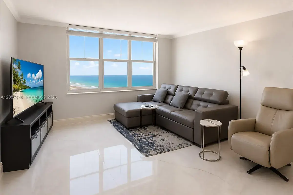 2201 S Ocean Dr # 2005, Hollywood FL 33019