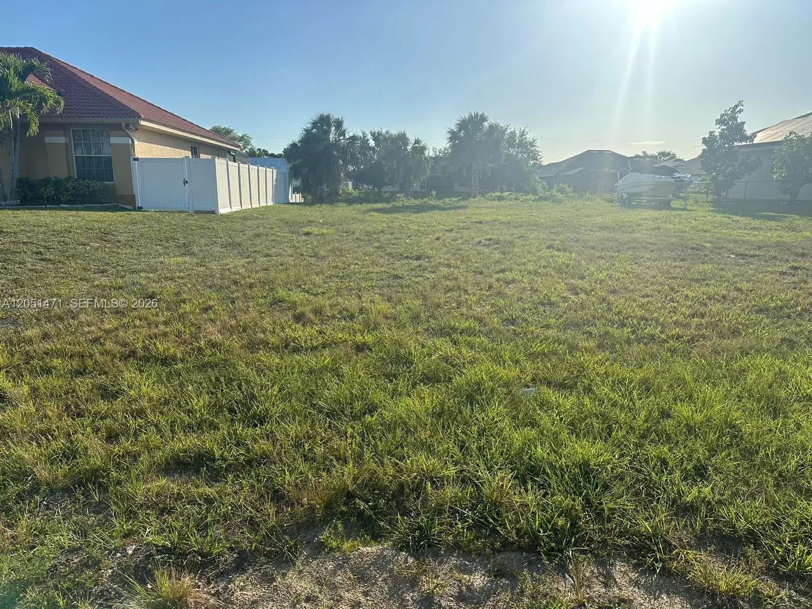 930 SW 8th PL, Cape Coral FL 33991