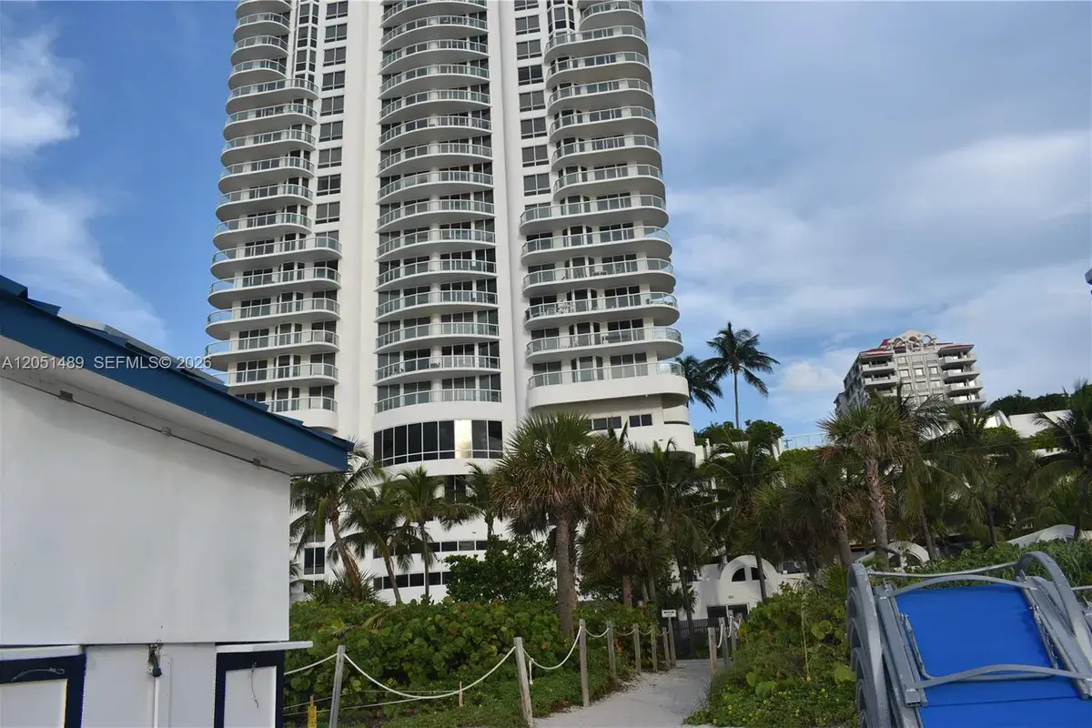 6365 Collins Ave # 1211, Miami Beach FL 33141