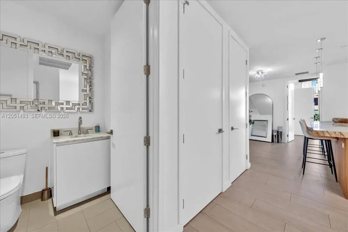 2831 S Bayshore Dr # 501, Miami FL 33133