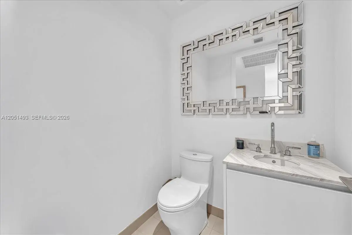 2831 S Bayshore Dr # 501, Miami FL 33133