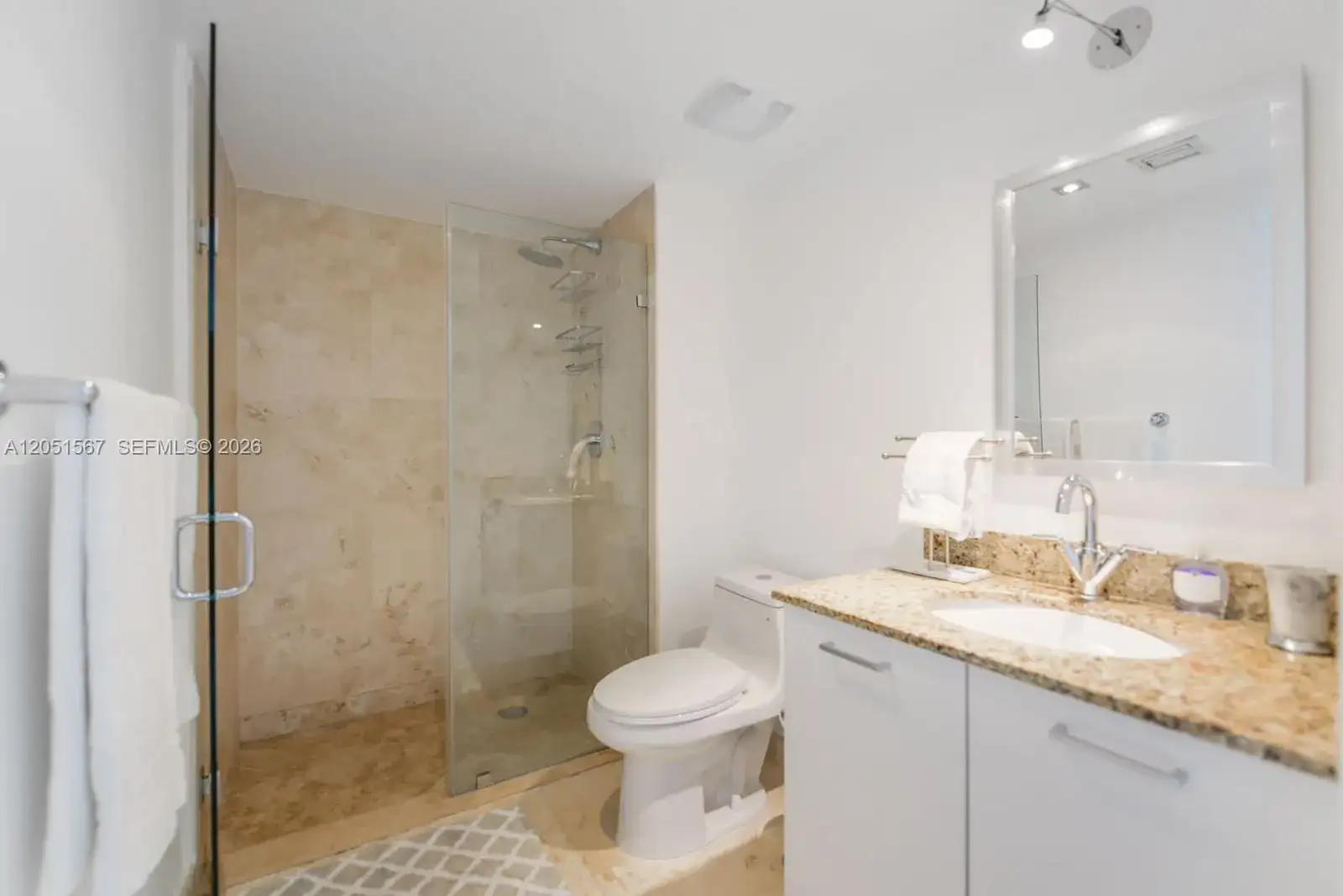 41 SE 5th St # 2009, Miami FL 33131 photo 5