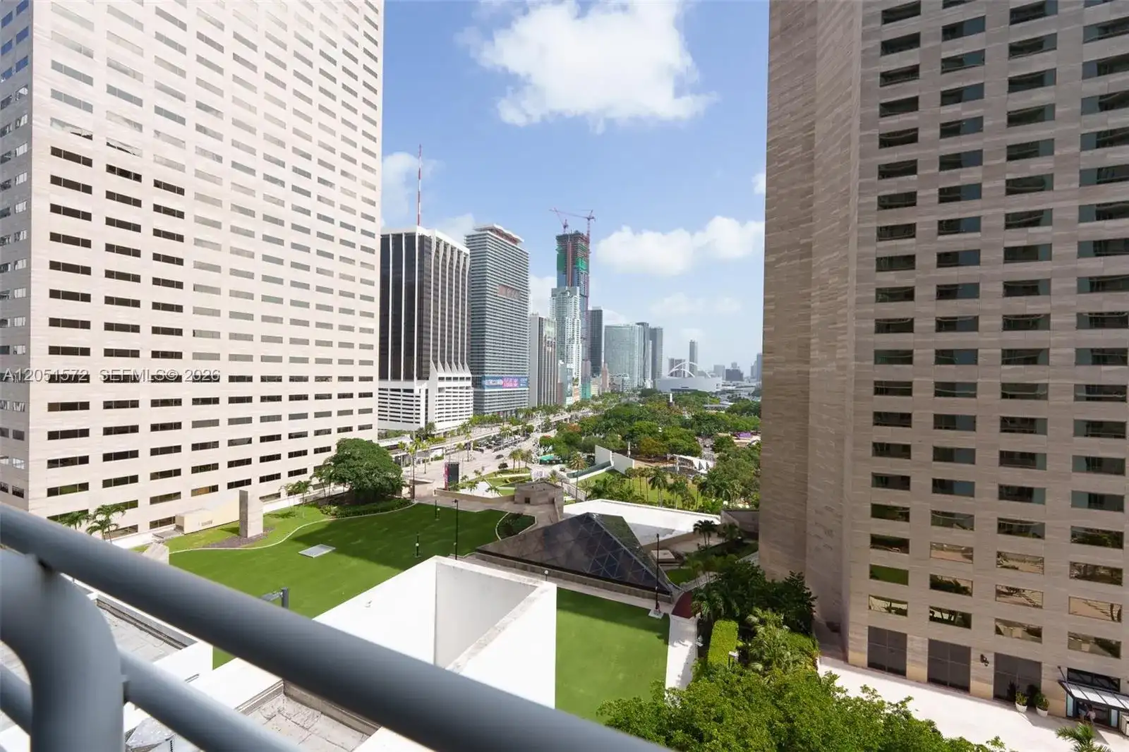335 S Biscayne Blvd # 1600, Miami FL 33131 photo 2