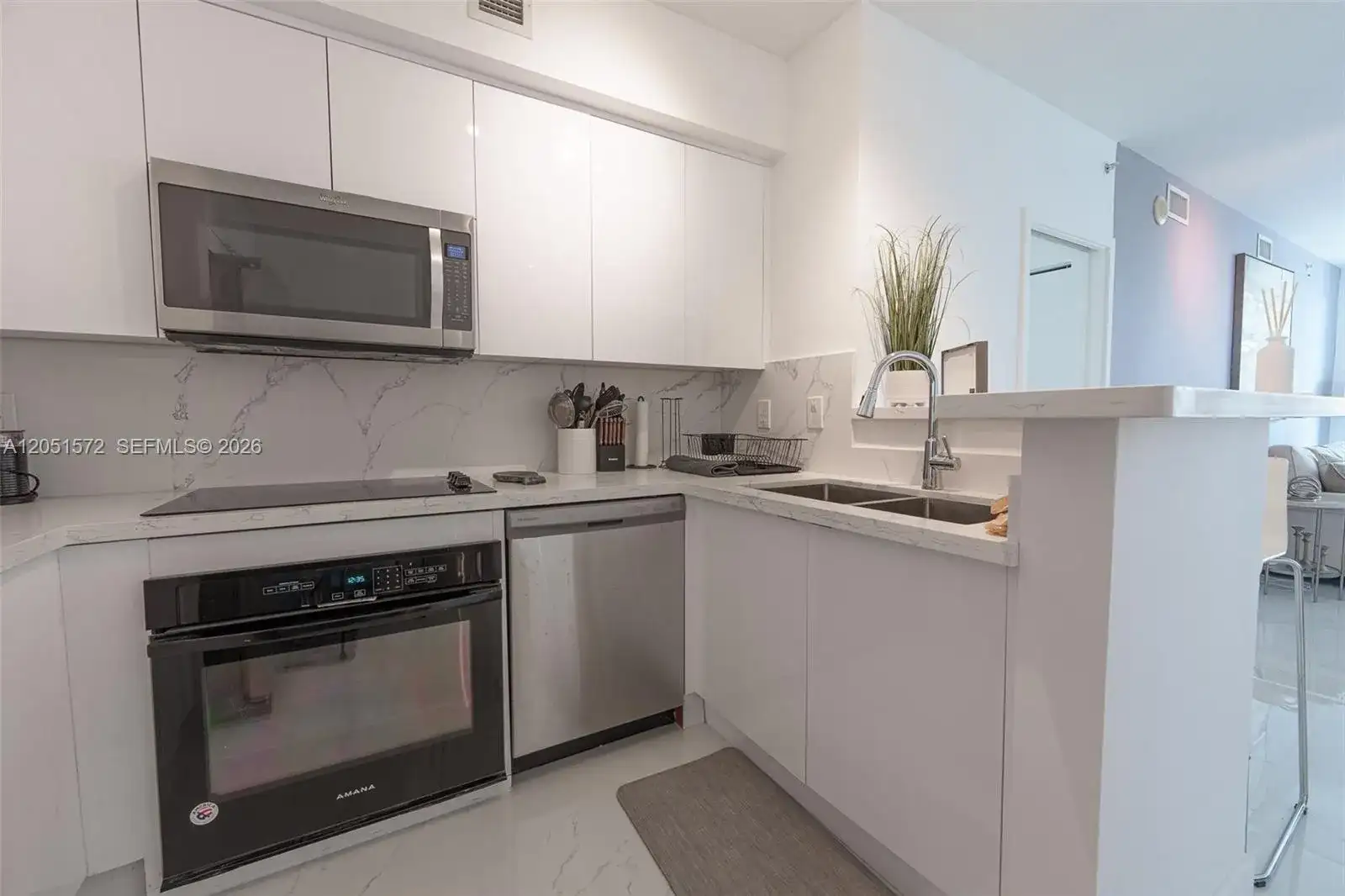 335 S Biscayne Blvd # 1600, Miami FL 33131 photo 5