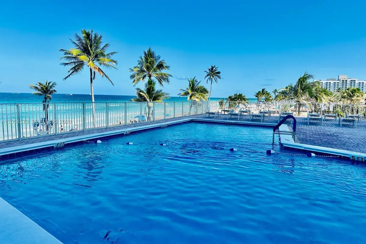 3111 N Ocean Dr # 401, Hollywood FL 33019