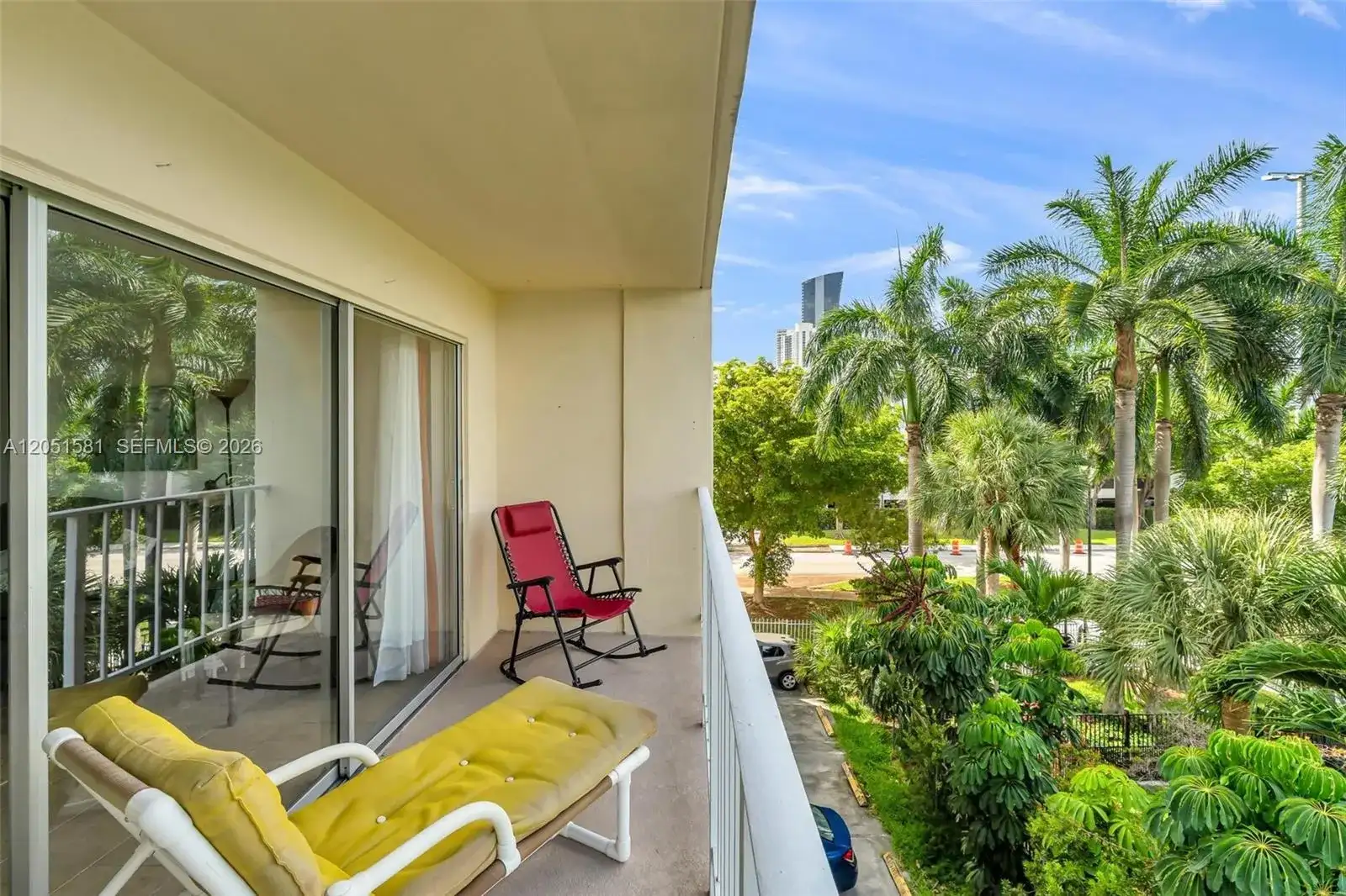 200 178th Dr # 409, Sunny Isles Beach FL 33160 photo 2