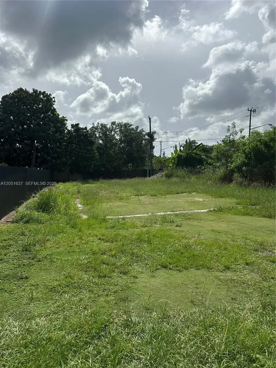 538 NW 6th Ave, Homestead FL 33030 photo 5