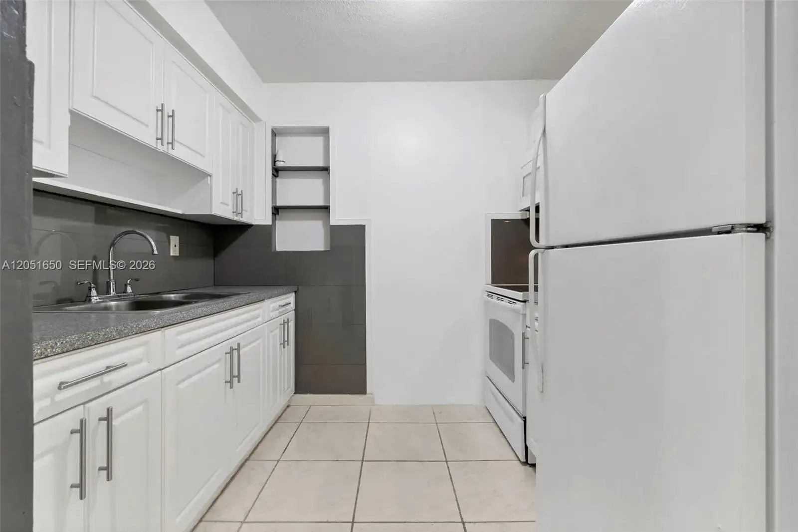 670 NE 130th St # 670, North Miami FL 33161 photo 3