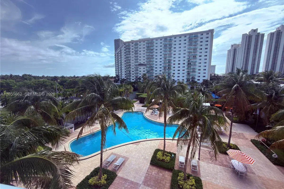 19380 Collins Ave # 404, Sunny Isles Beach FL 33160
