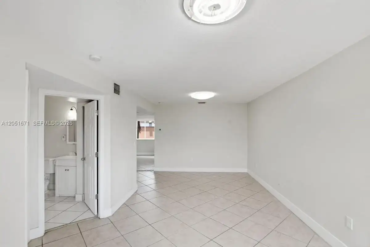 15250 SW 134th Pl # 110, Miami FL 33177 photo 3