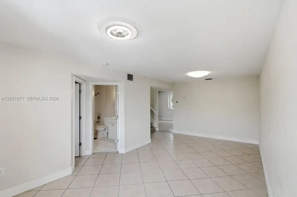 15250 SW 134th Pl # 110, Miami FL 33177 photo 4