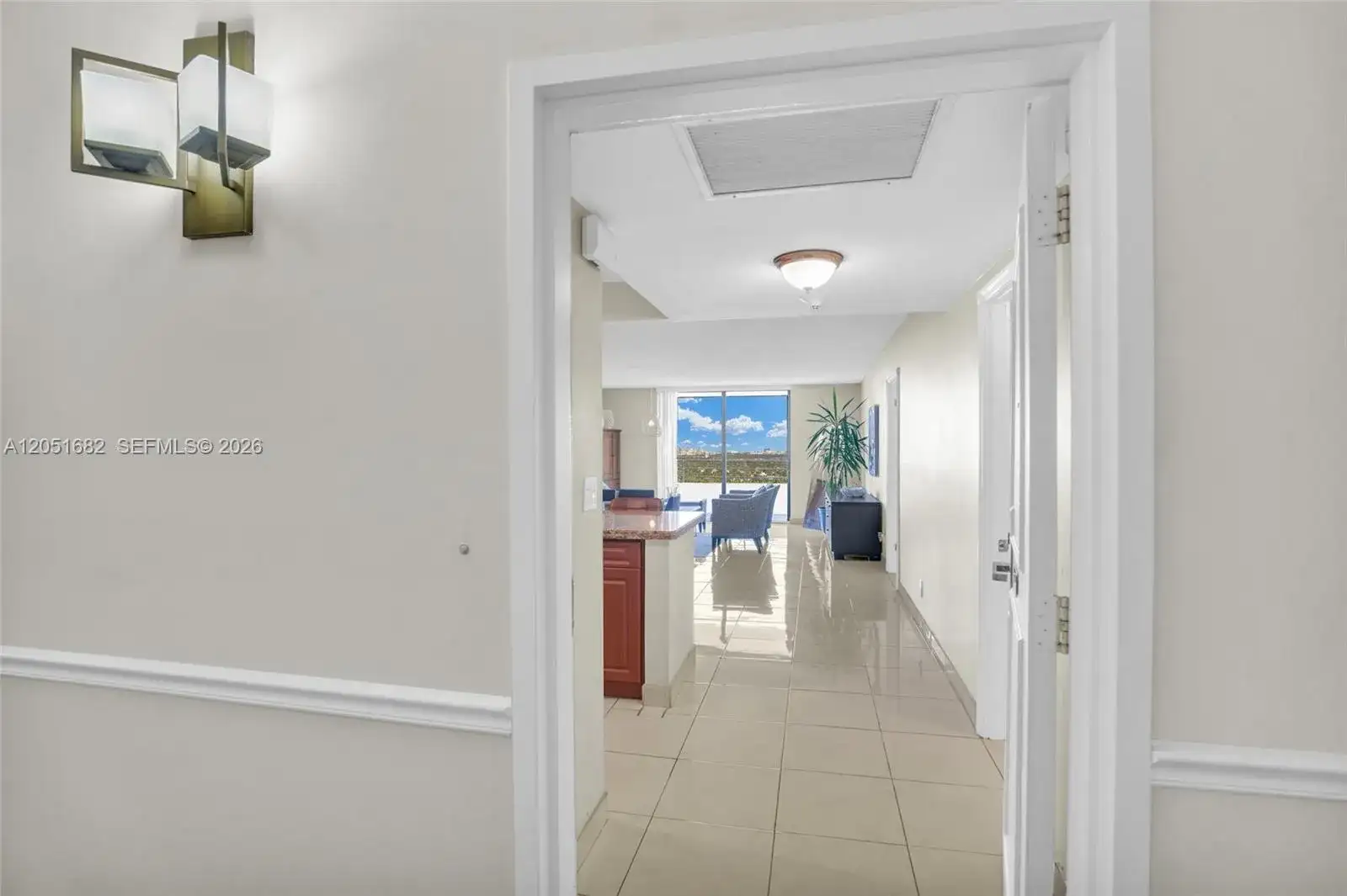 2500 Parkview Dr # 2411, Hallandale Beach FL 33009 photo 3
