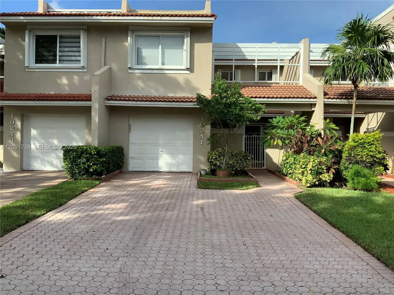 10241 NW 52nd Ter # 0, Doral FL 33178 photo 2