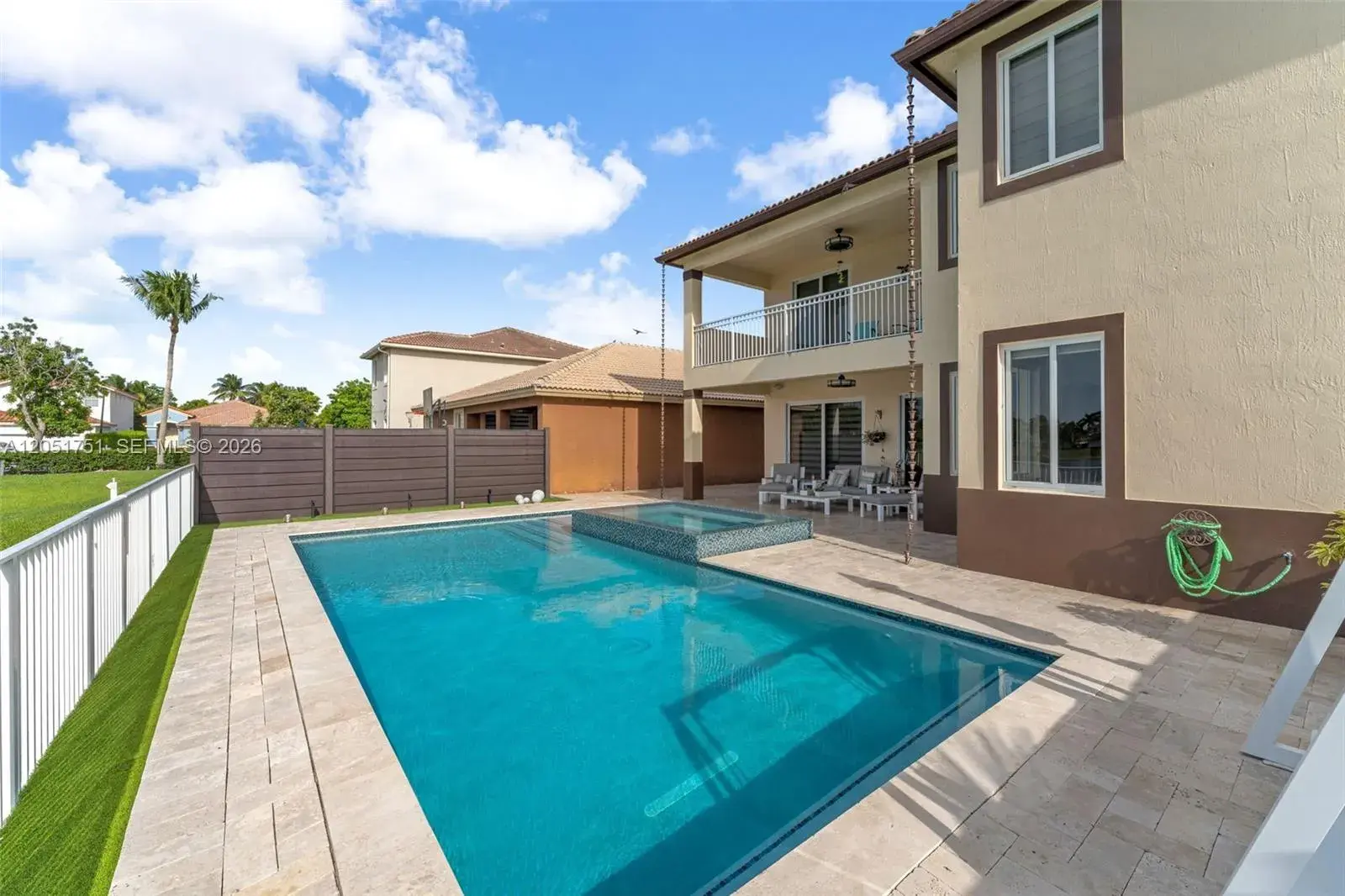 16237 SW 44th Ter, Miami FL 33185