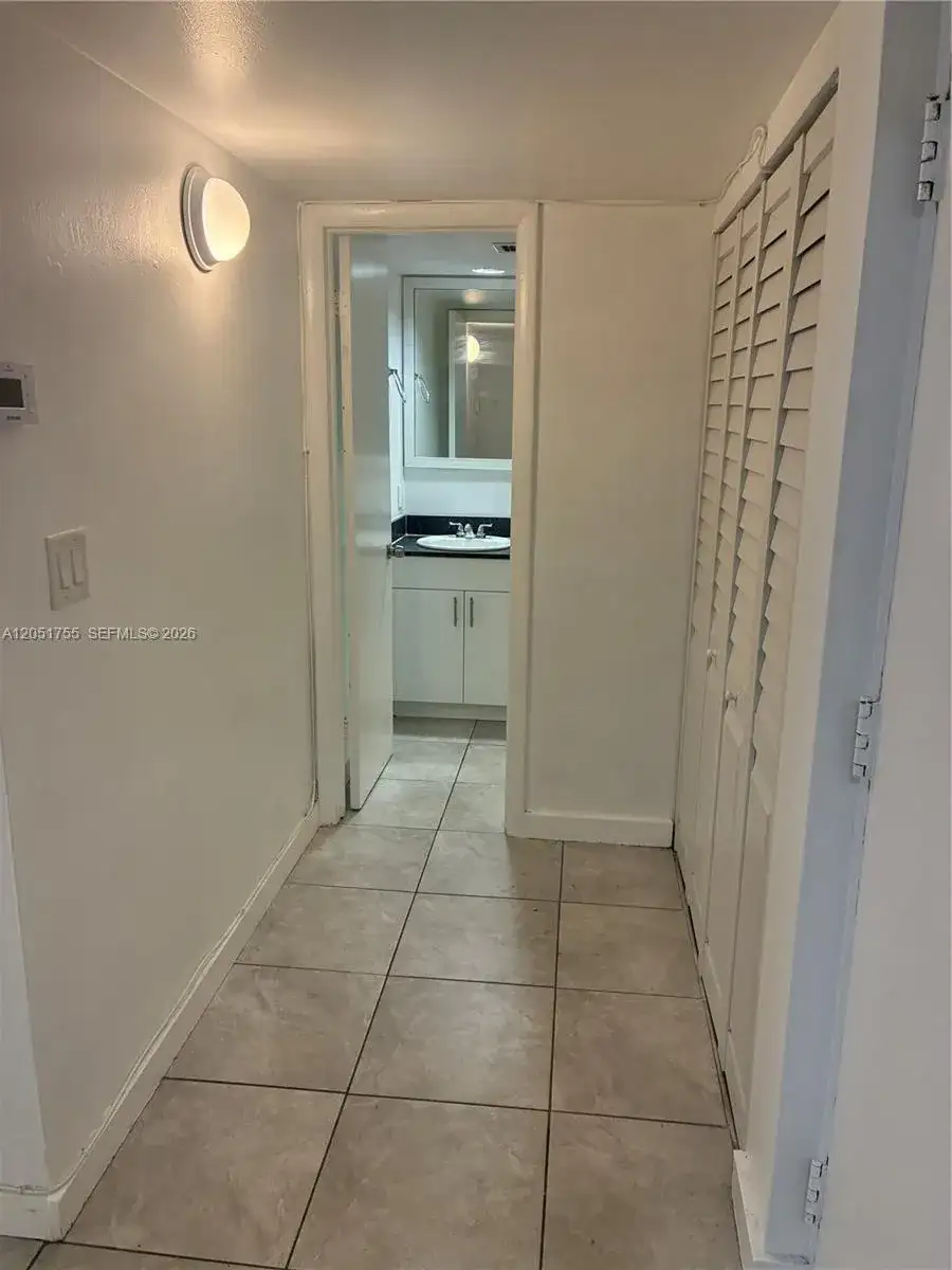 10801 SW 109th Ct # D203, Miami FL 33176 photo 5