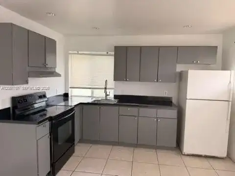 848 SW 5th St # 203, Homestead FL 33030