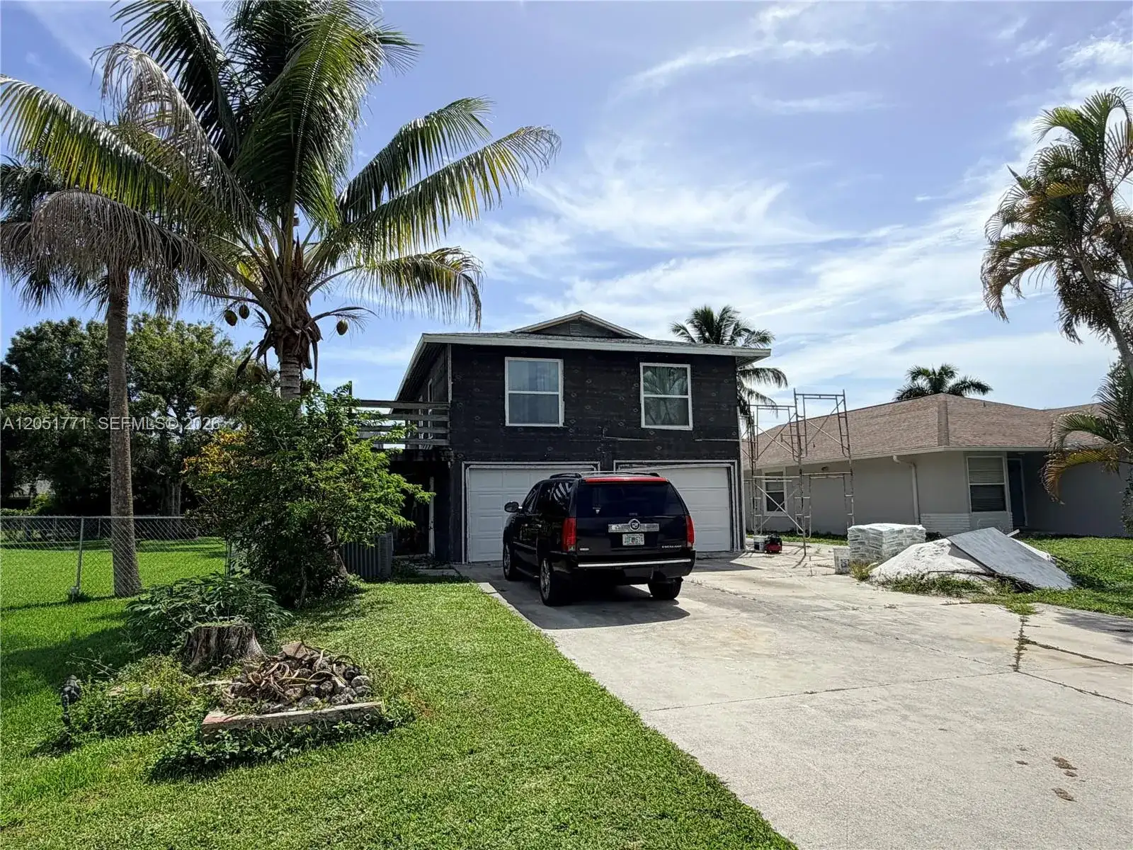 125 4TH ST, Naples FL 34113 photo 3