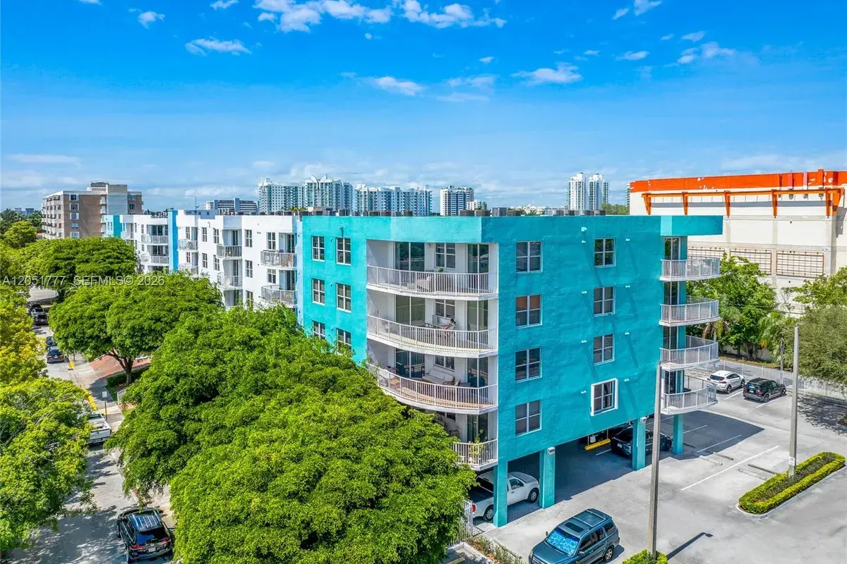 1555 N Treasure Dr # 207, North Bay Village FL 33141