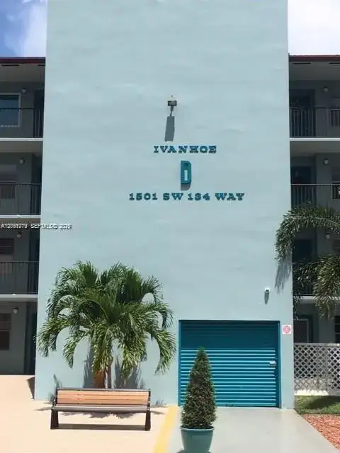 1501 SW 134th Way # 403D, Pembroke Pines FL 33027 photo 3