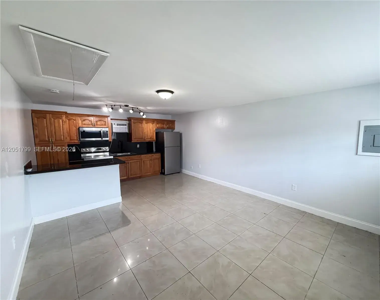 2247 Taylor St # 8, Hollywood FL 33020
