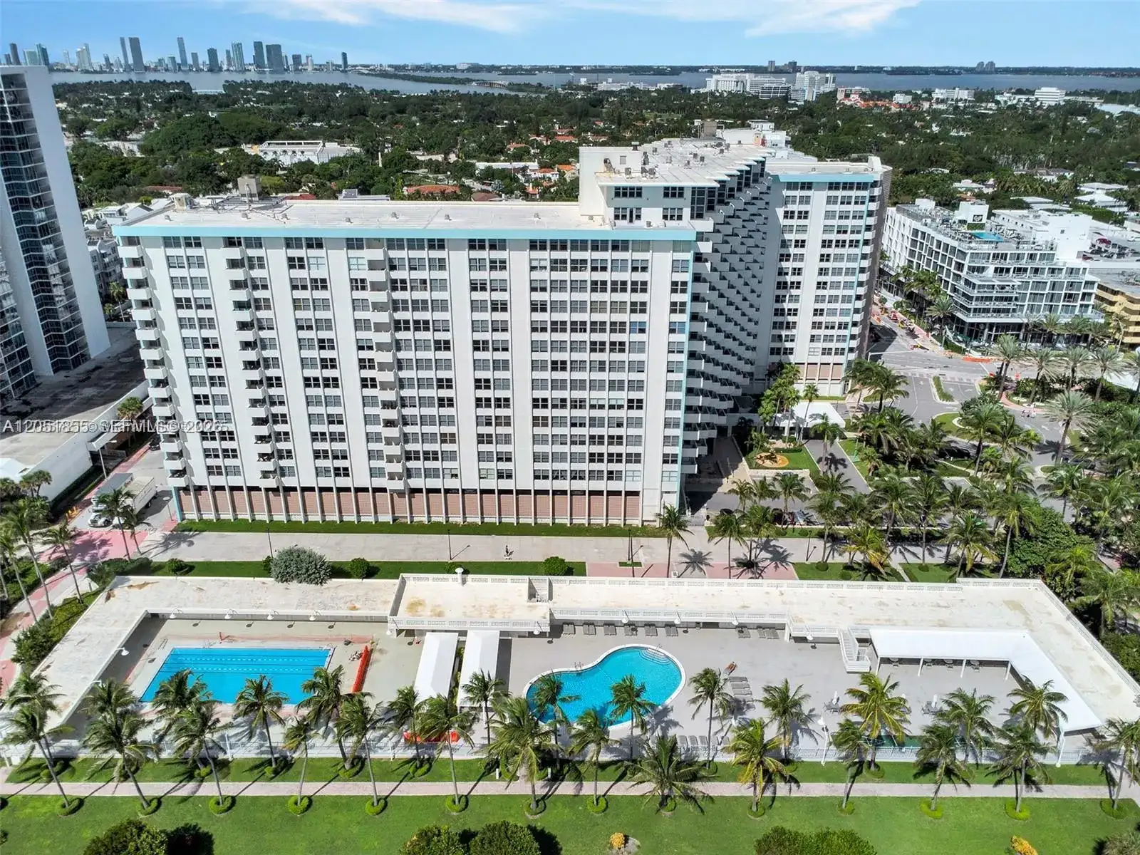 2899 Collins Ave # 1734, Miami Beach FL 33140 photo 4