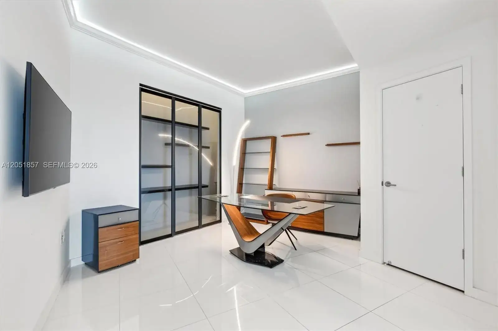 851 NE 1st Ave # 3611, Miami FL 33132 photo 4