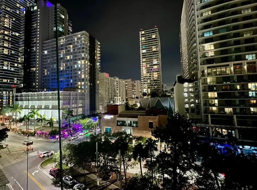 1080 Brickell Ave # 703, Miami FL 33131