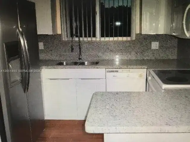 5810 W 18th Ln # 208, Hialeah FL 33012 photo 5