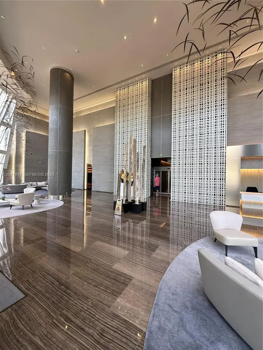 1830 S Ocean Dr # 4007, Hallandale Beach FL 33009