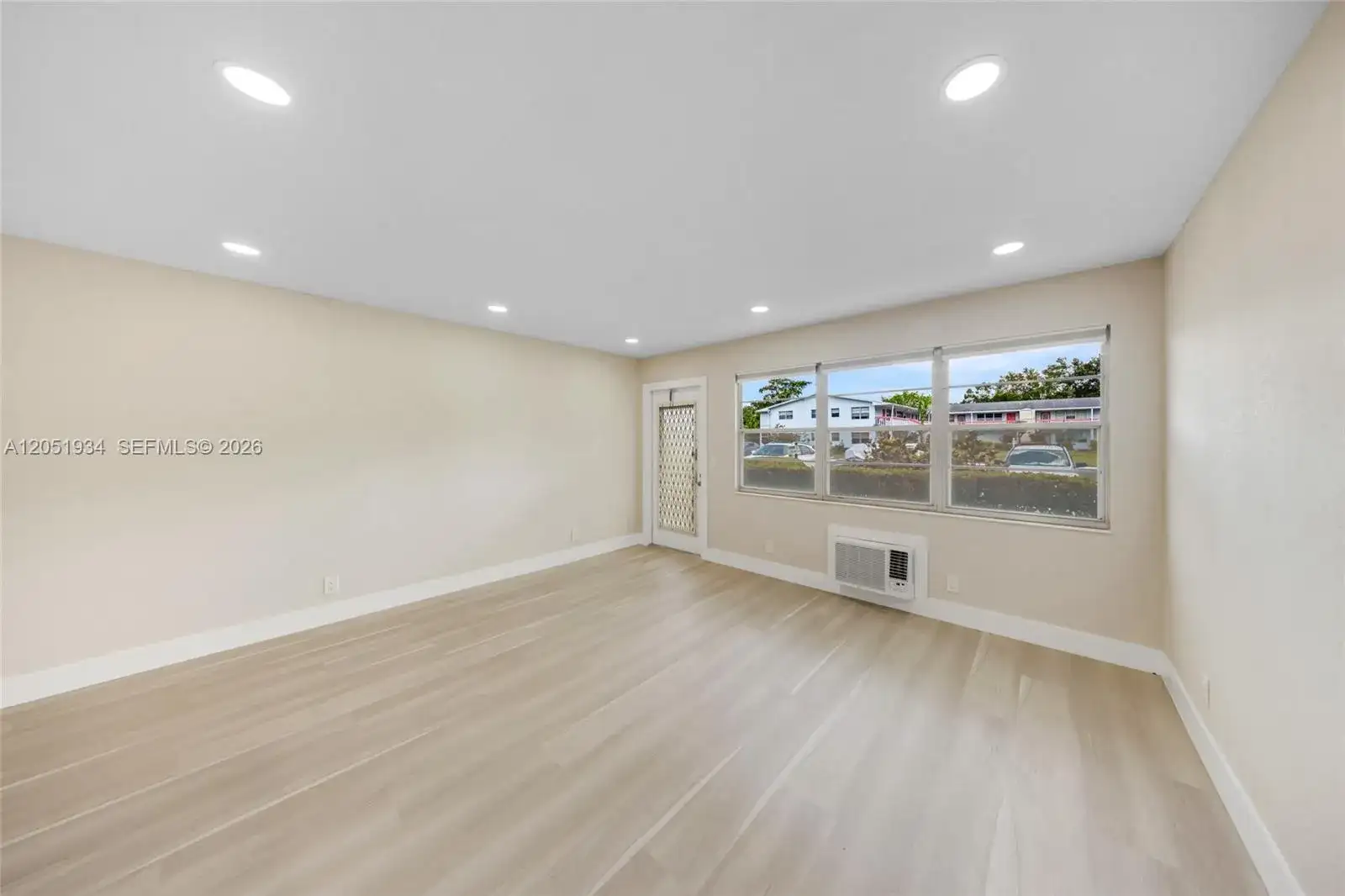 130 Ventnor I # 130, Deerfield Beach FL 33442 photo 3