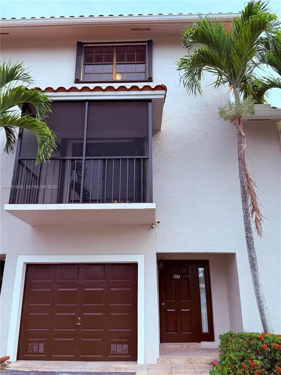 9850 Hammocks Blvd # 107, Miami FL 33196 photo 3