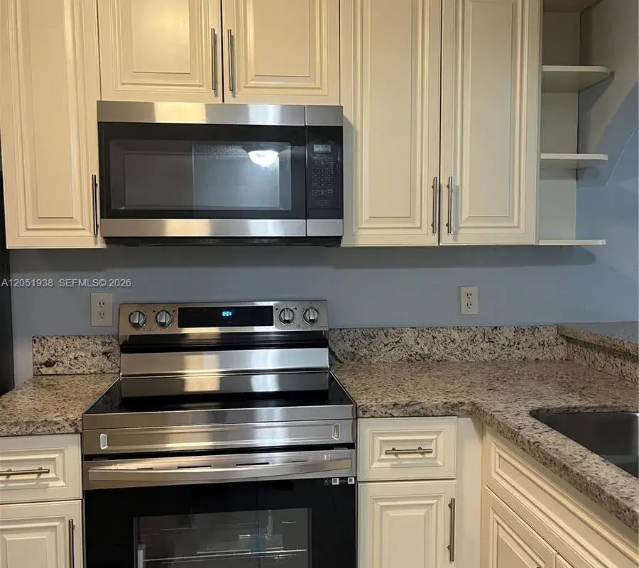 2740 FOREST HILLS BLVD # 202, Coral Springs FL 33065