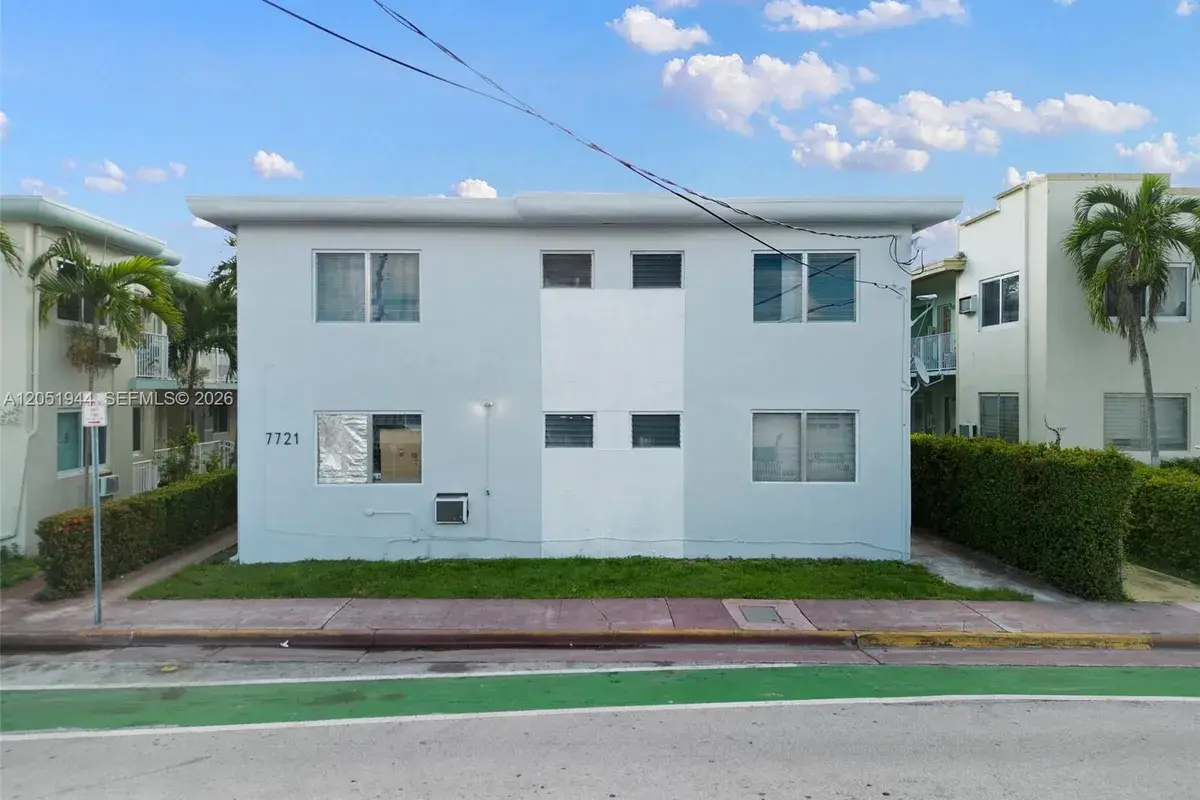 7721 Dickens Ave # 7, Miami Beach FL 33141