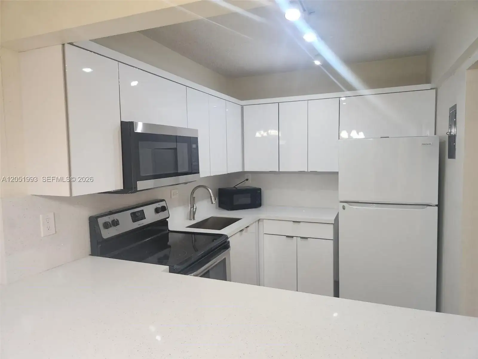 8990 SW 24th St # 228, Miami FL 33165 photo 2