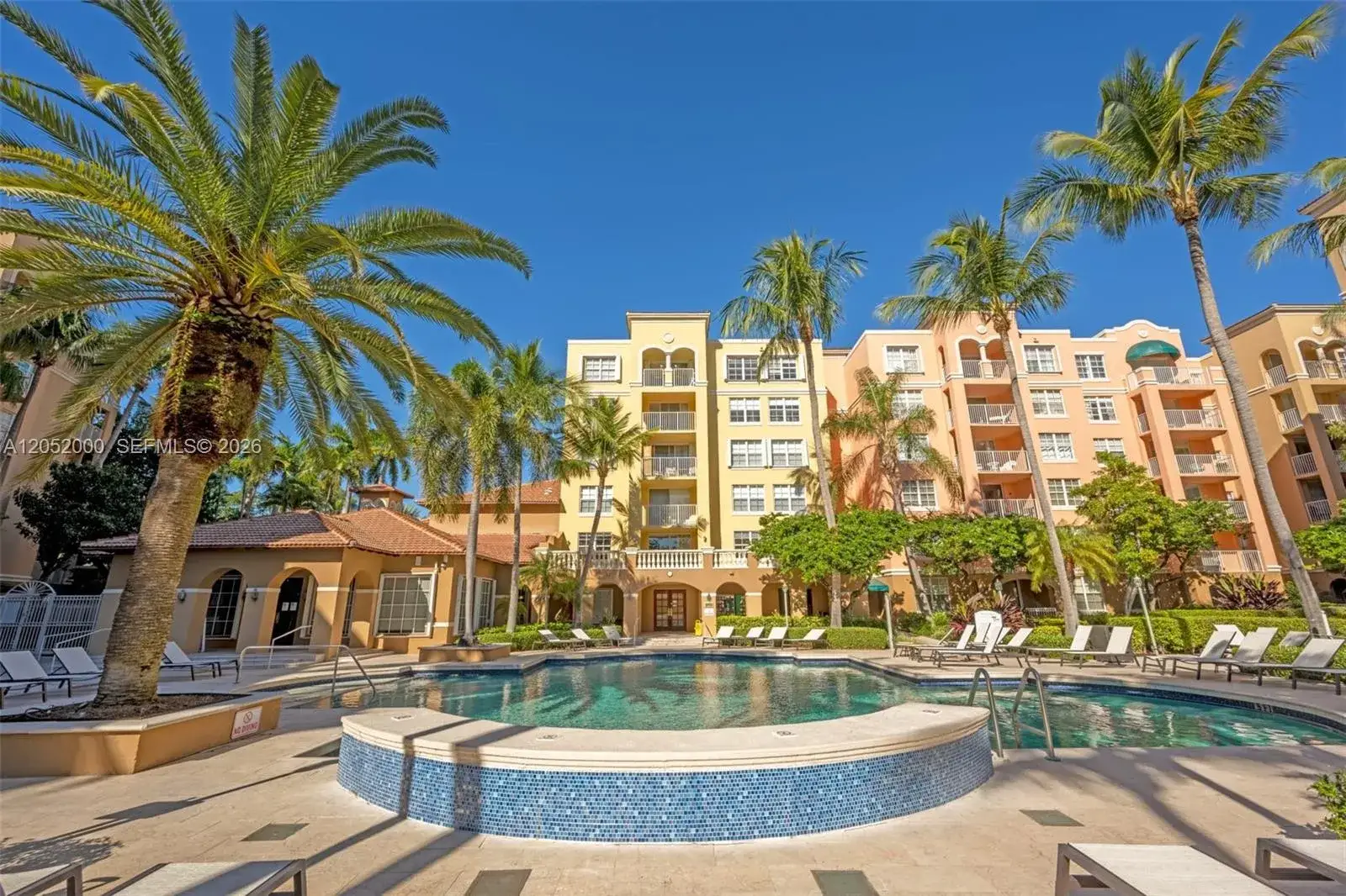 19999 E Country Club Dr # 1406, Aventura FL 33180