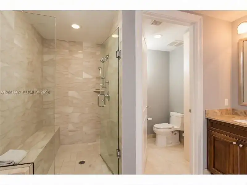 300 Beach Dr NE # 0, St Petersburg FL 33701 photo 2