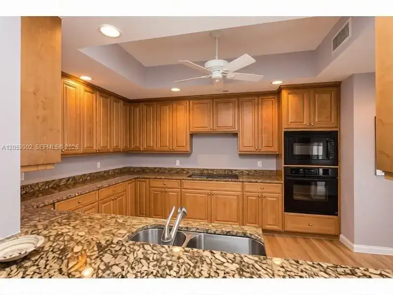 300 Beach Dr NE # 0, St Petersburg FL 33701 photo 5