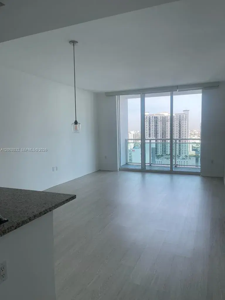 951 Brickell Ave # 2803, Miami FL 33131