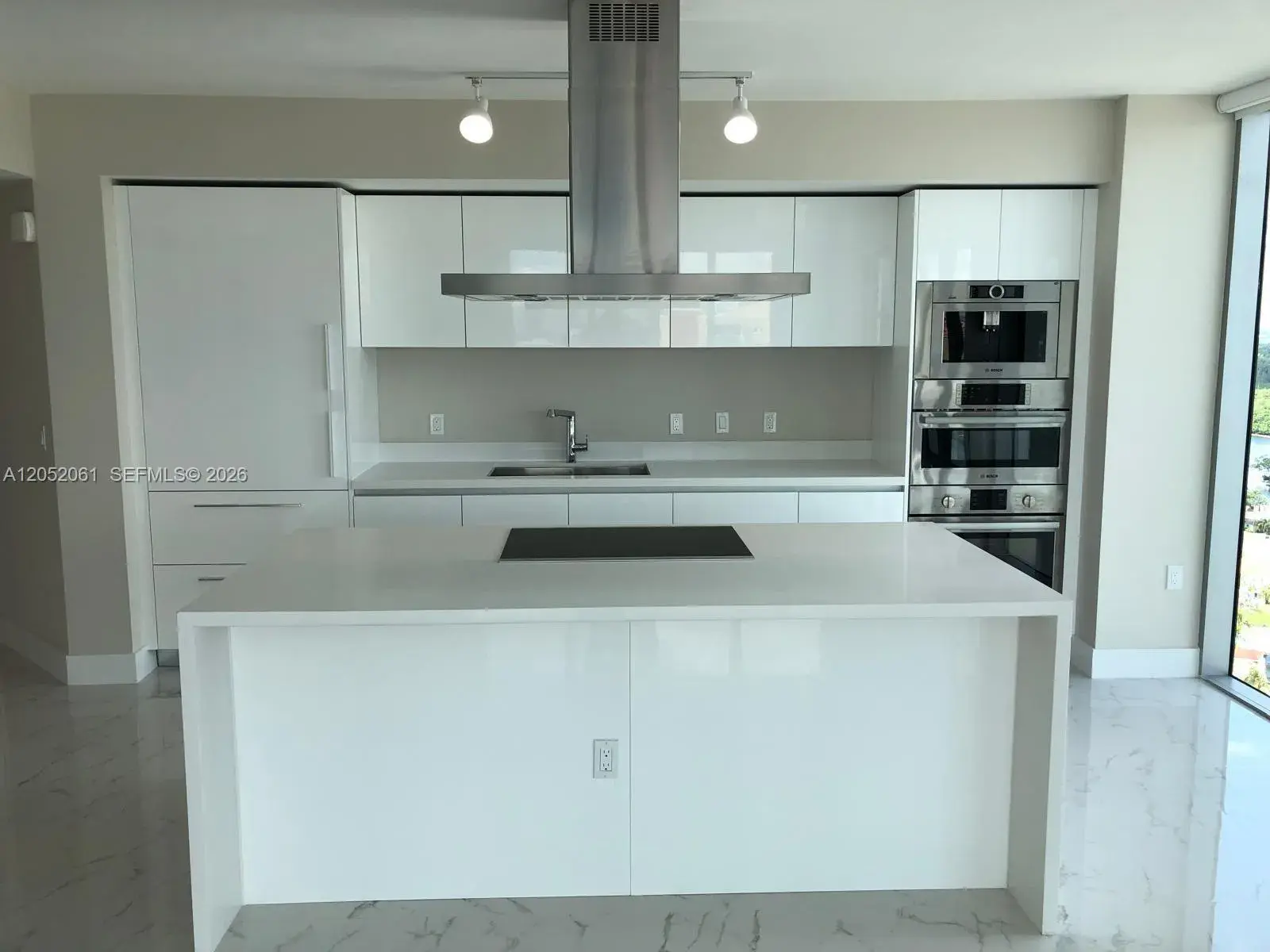 330 Sunny Isles Blvd # 2401, Sunny Isles Beach FL 33160