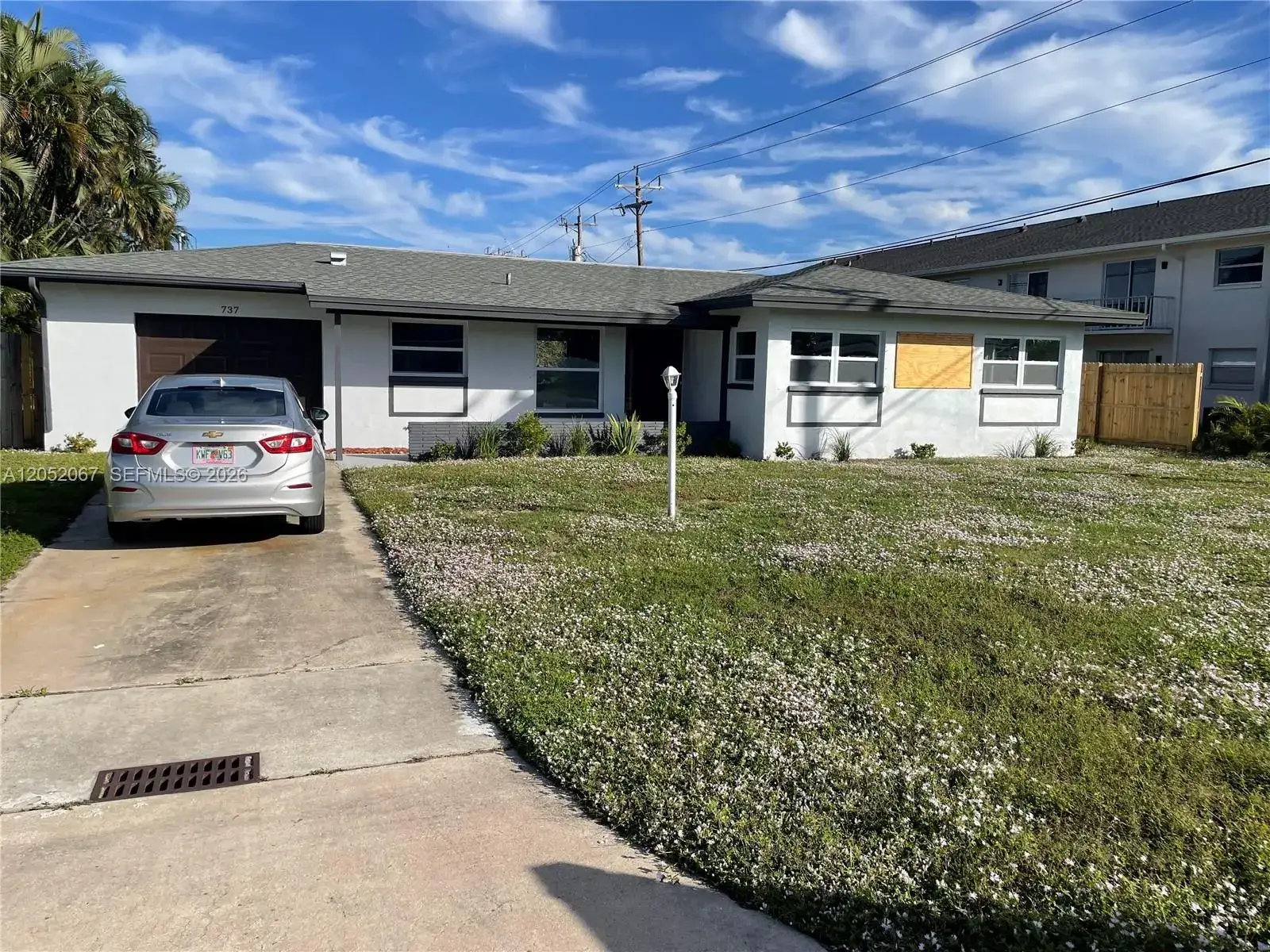 737 Sesame Ct, Cape Coral FL 33904