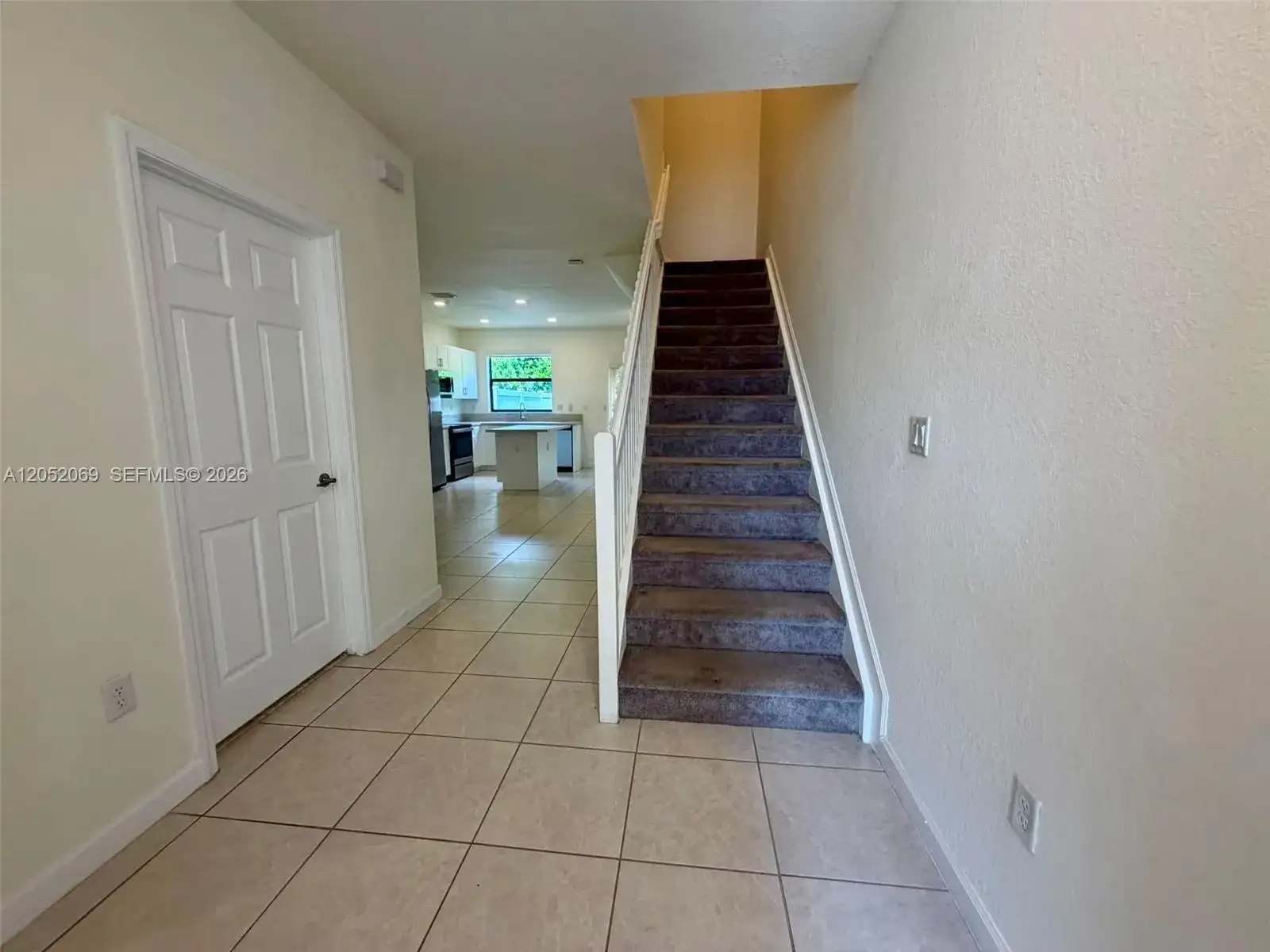 11115 W 32nd Ln, Hialeah FL 33018 photo 4